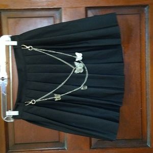 Romwe(Shein) Kawaii Pleated Black Mini Skirt with Chain Accent M(6)